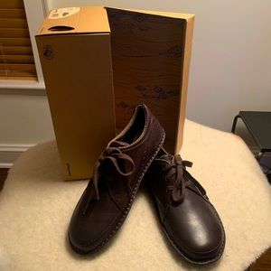 Brown leather men’s Patagonia shoes